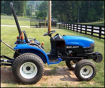 New Holland TC18